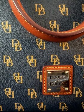 Dooney & Bourke Gretta Geena Satchel~~NAVY